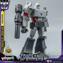 將圖片載入圖庫檢視器 PRE-ORDER : TRANSFORMERS GENERATION ONE: AMK Series 20cm Megatron Model Kit