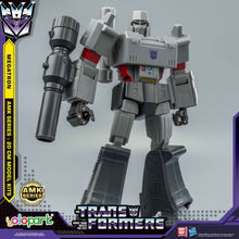將圖片載入圖庫檢視器 PRE-ORDER : TRANSFORMERS GENERATION ONE: AMK Series 20cm Megatron Model Kit