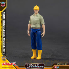 將圖片載入圖庫檢視器 PRE - ORDER: TRANSFORMERS GENERATION ONE: AMK PRO Series Bumblebee Model Kit
