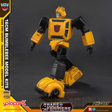 將圖片載入圖庫檢視器 PRE - ORDER: TRANSFORMERS GENERATION ONE: AMK PRO Series Bumblebee Model Kit