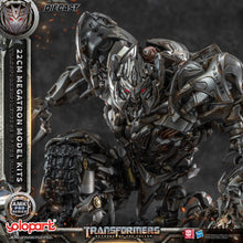 將圖片載入圖庫檢視器 AMK PRO Series Transformers: Revenge of the Fallen 22cm Megatron Model Kits