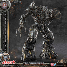 將圖片載入圖庫檢視器 AMK PRO Series Transformers: Revenge of the Fallen 22cm Megatron Model Kits